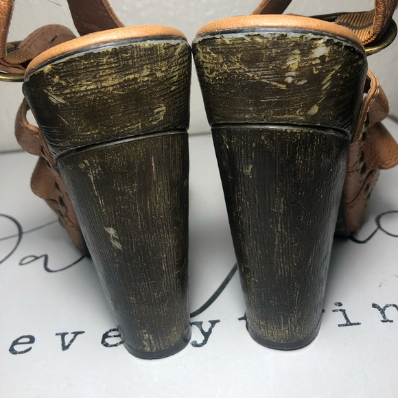 Lucky Brand | Tessa Heels | Sz 6M - Picture 8 of 8